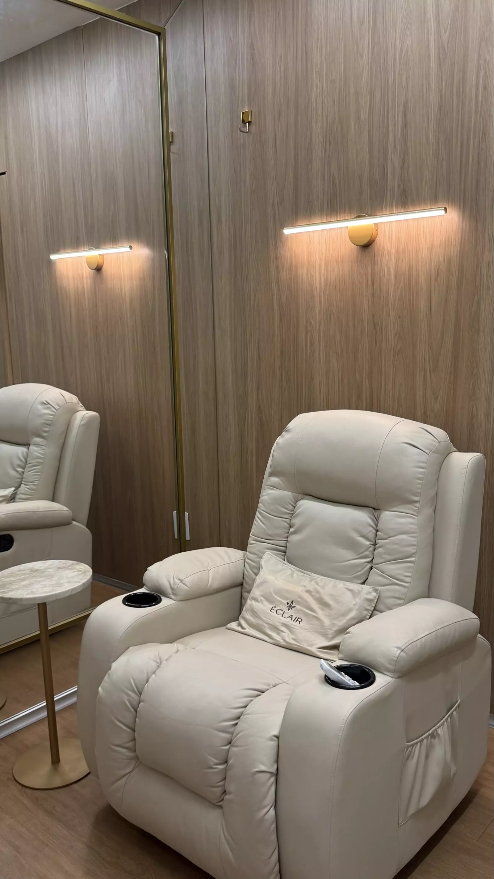 Sala de relaxamento da Clínica Éclair — momento de cuidado e bem-estar