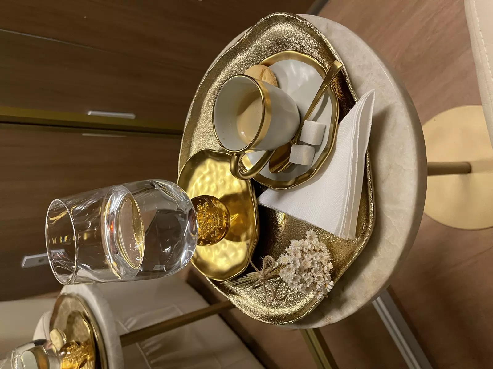 Detalhe de experiência premium na Clínica Éclair